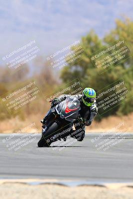 media/May-15-2022-SoCal Trackdays (Sun) [[33a09aef31]]/Turn 7 (1145am)/